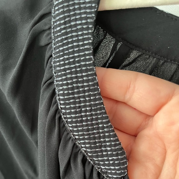 RW&CO black tunic or dress with pockets & 3/4 sleeves - Picture 2 of 5